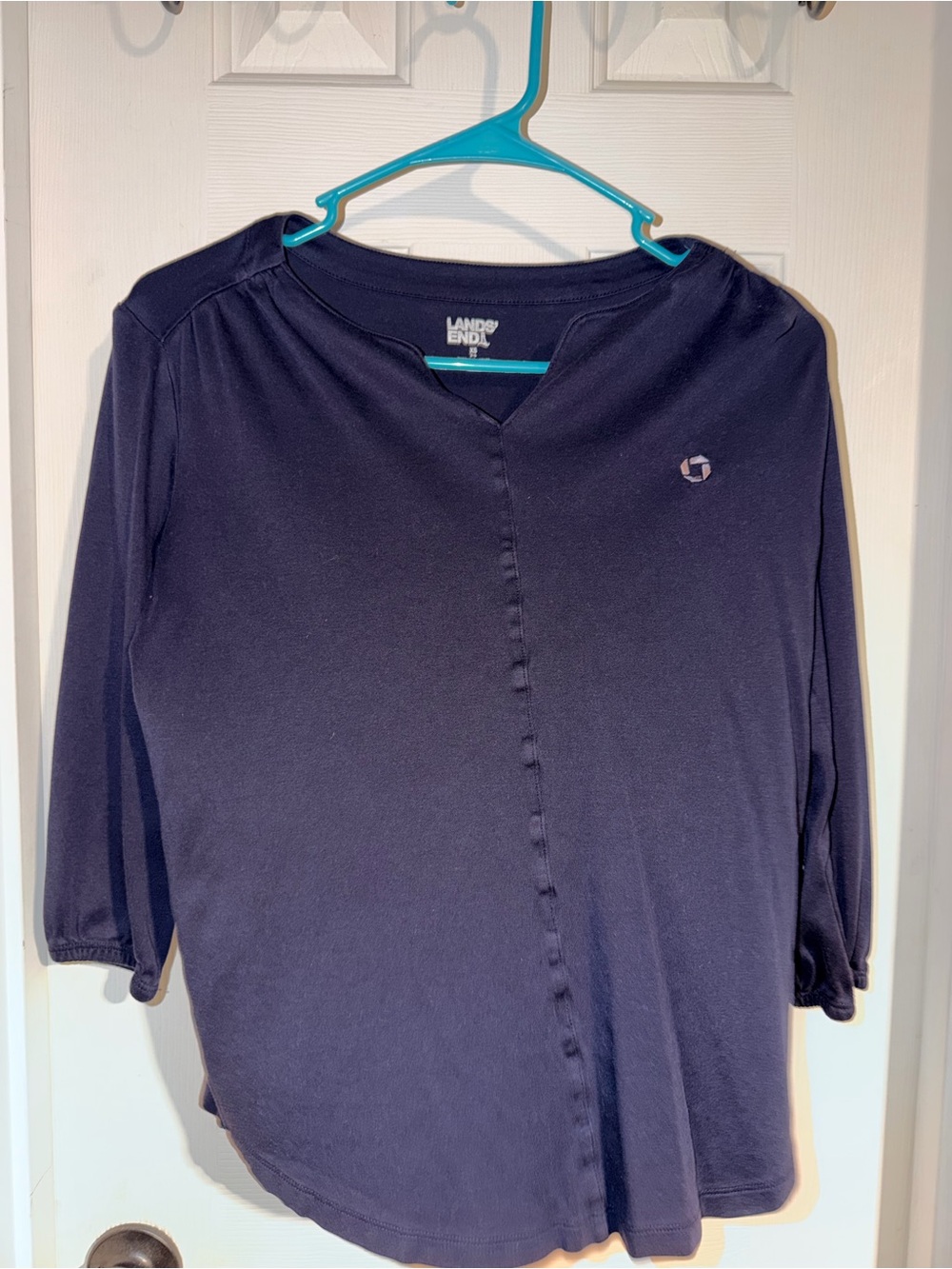 Lands' End Women's Navy 3/4 Sleeve V-Notch Top with Center Seam
